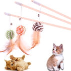 조밀한 상호 작용하는 고양이는 고양이/개를 위한 소성 물질 로고 Customed를 가지고 놀 협력 업체